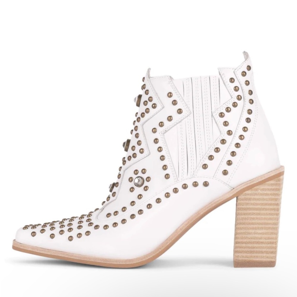 Jeffrey Campbell Show Pony studded white cowboy ankle boots 6.5